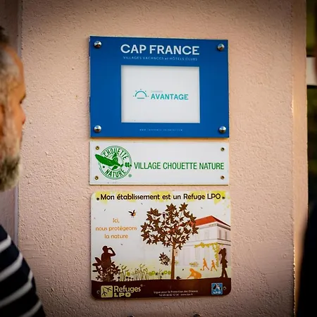 פארק נופש Village Cap France La Bolle 3*